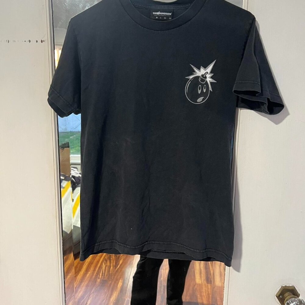 The Hundreds black and white tee